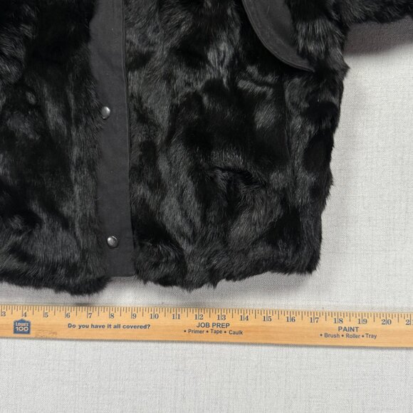 Vintage Faux Fur Jacket Grommet Accent Black Made in Hong Kong Lined Size M - Picture 10 of 12